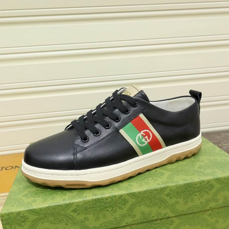 Gucci Men's Shoes 1816